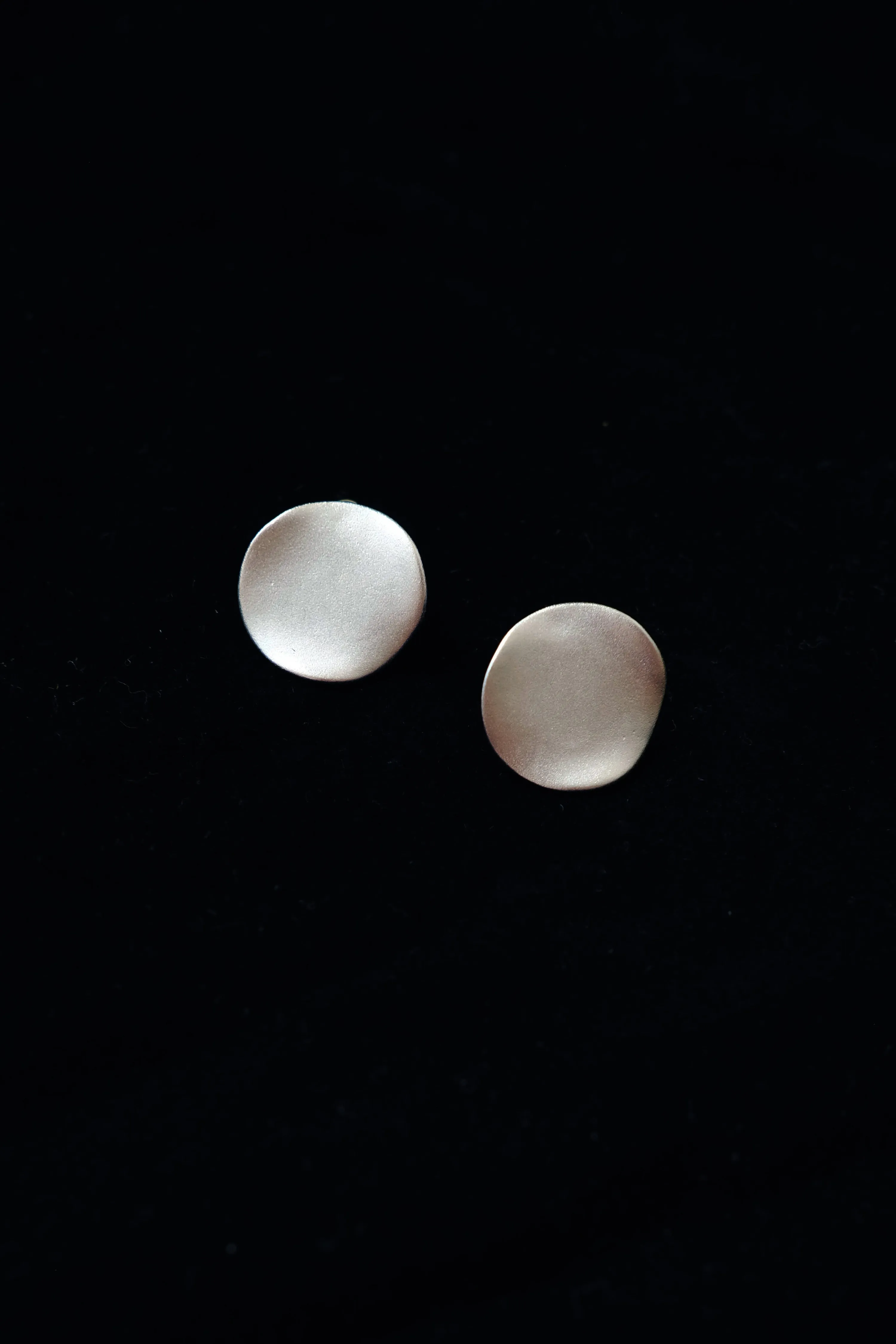 925 Silver Needle Disc Earrings