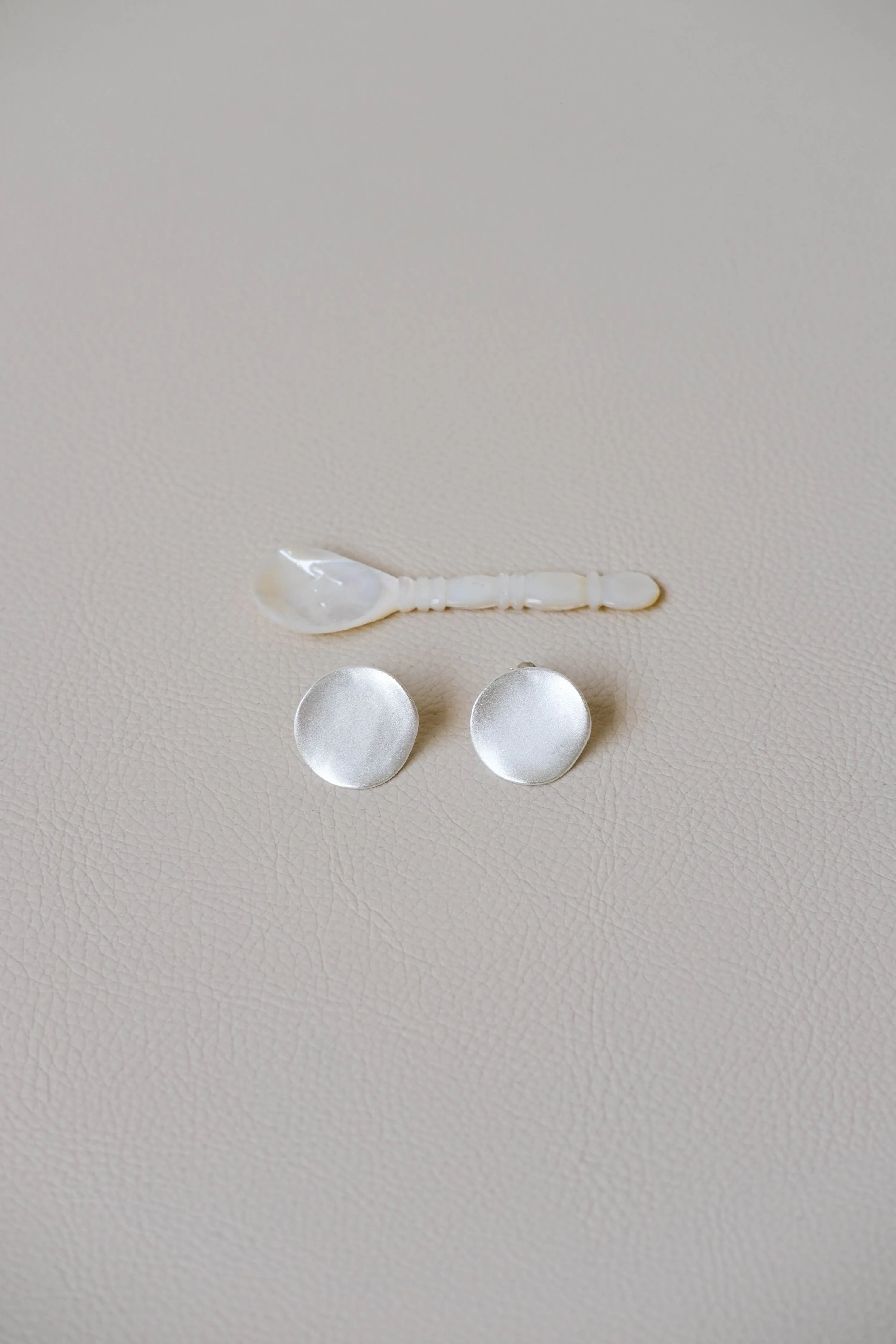 925 Silver Needle Disc Earrings