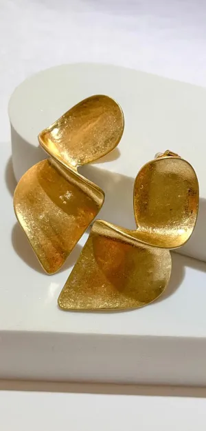 Exquisite Love Gold Statement Earrings