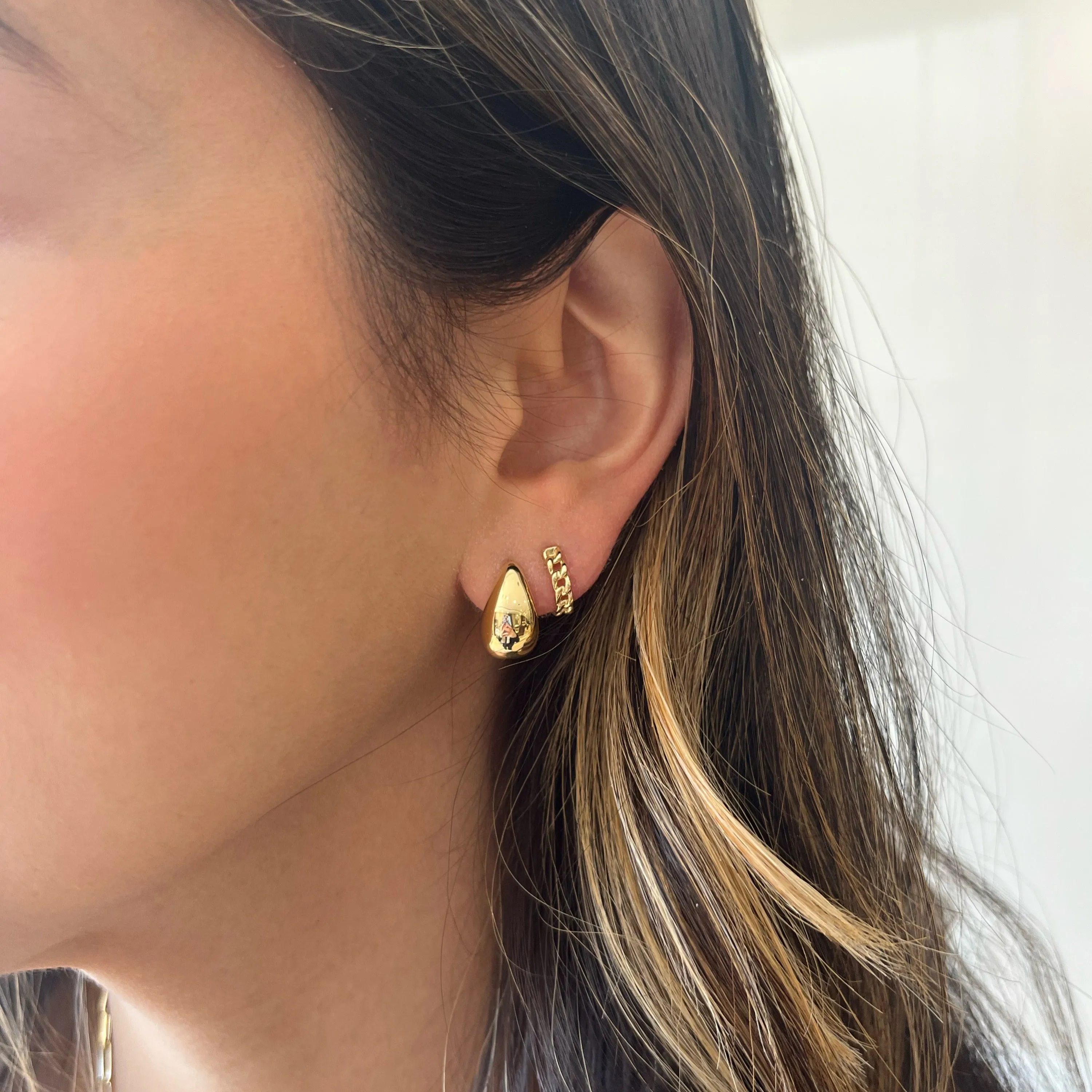 Gold Raindrop Earrings