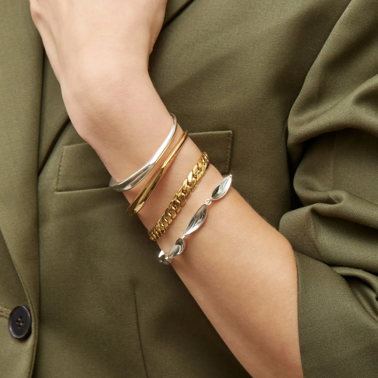 Groove Cuff (Gold)