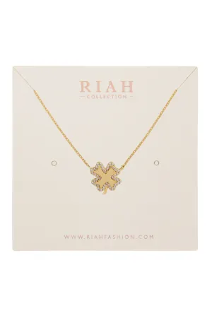 Hdnd3n15 - Clover Leaf Crystal Pave Pendant Necklace