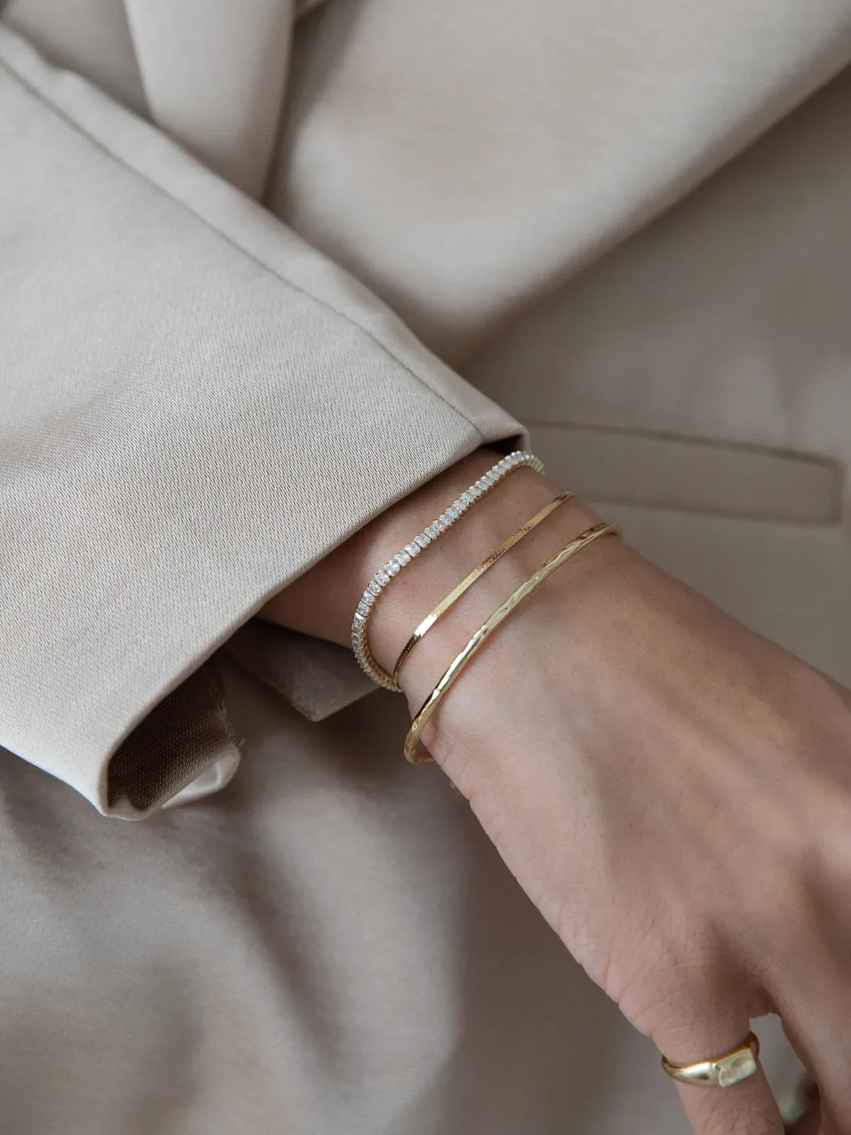 Les Soeurs - Mirella - Gold