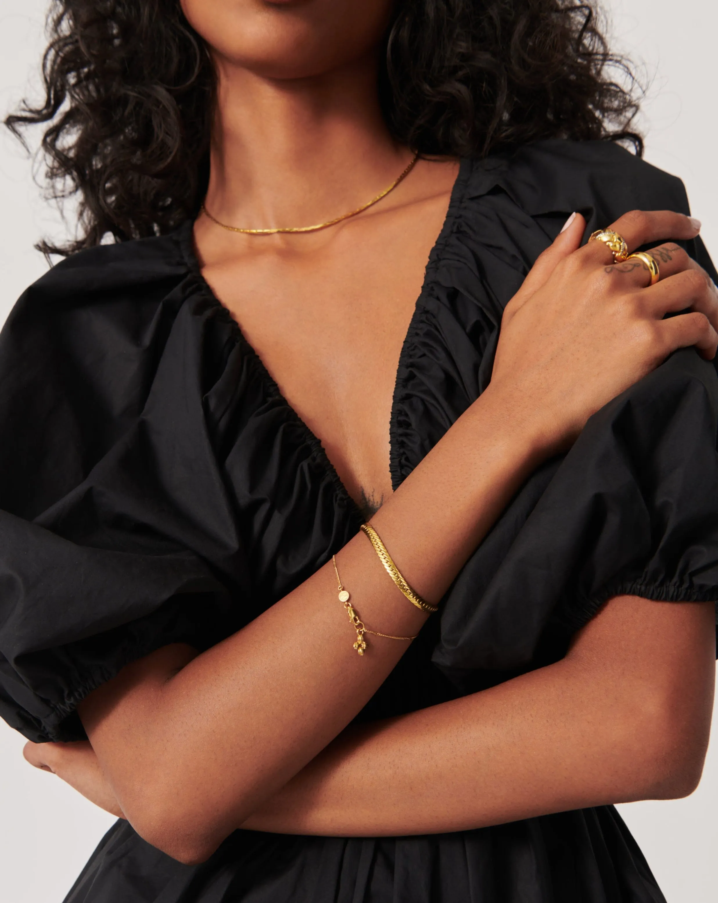 Lucy Williams Mini Ridge Cross Bracelet
