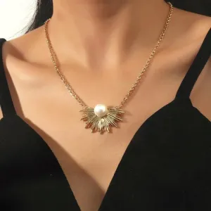 Pearl Embedded Gold Half Sun