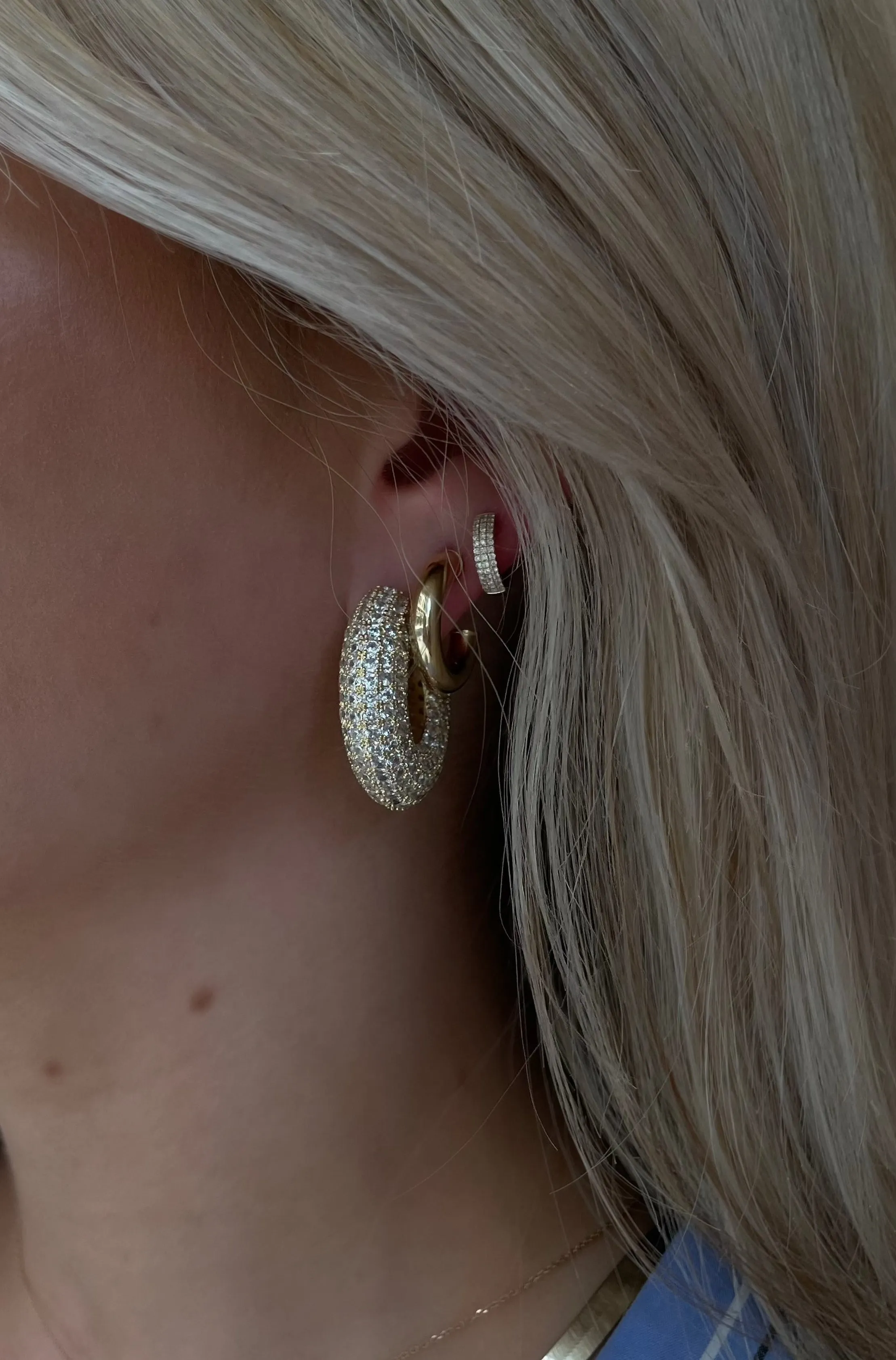 THE LISA PAVÉ HOOP
