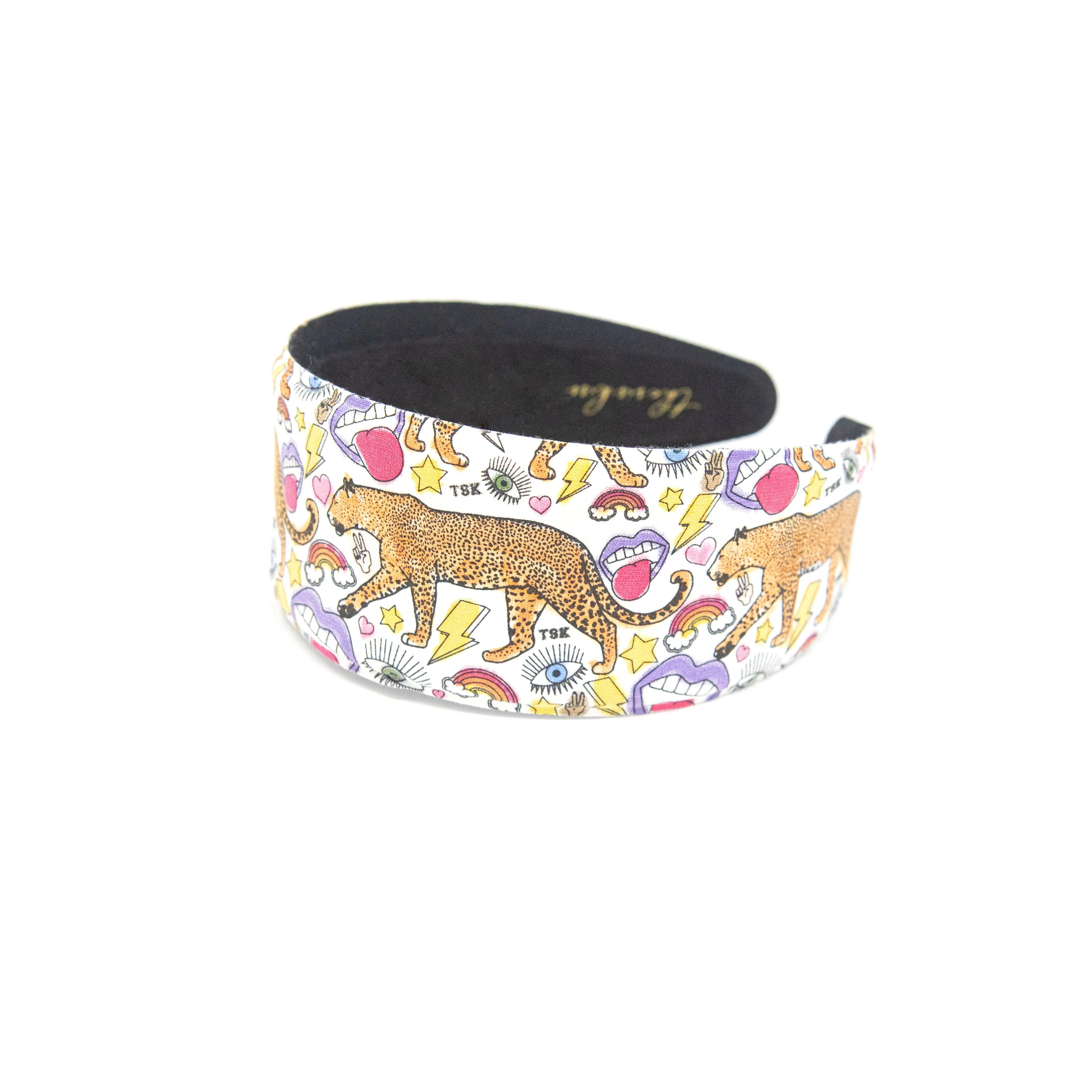 The Sis Kiss Color Me Headband and Bracelet