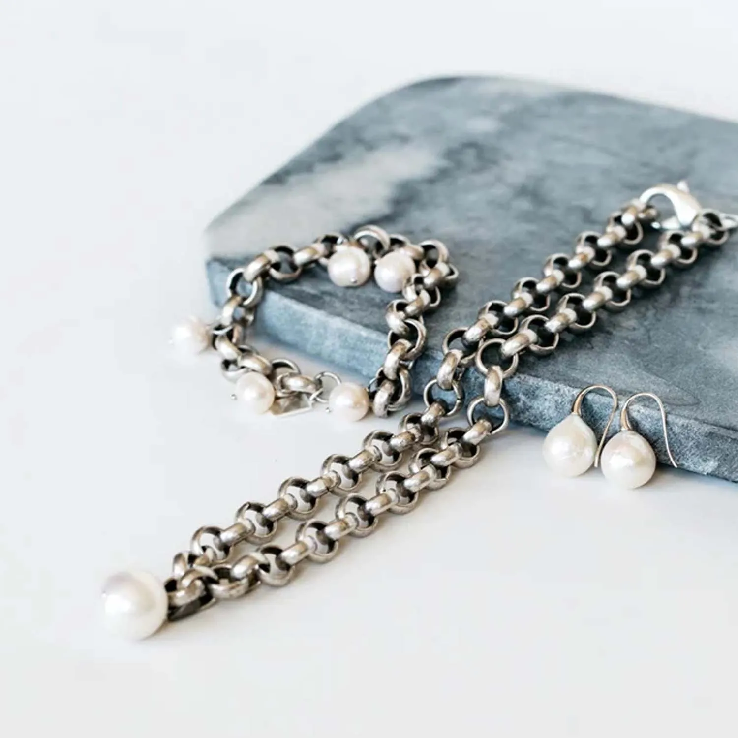 Turkish Silver Bracelet with 5 Drop Pearls