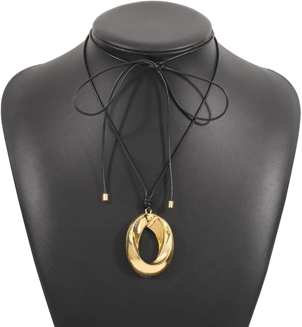 YOOESTORES82 Chunky Gold Hollowed Circle Pendant Necklaces, Adjustable Wax Rope Twisted Geometry Thick Metal Statement Choker Necklaces for Women